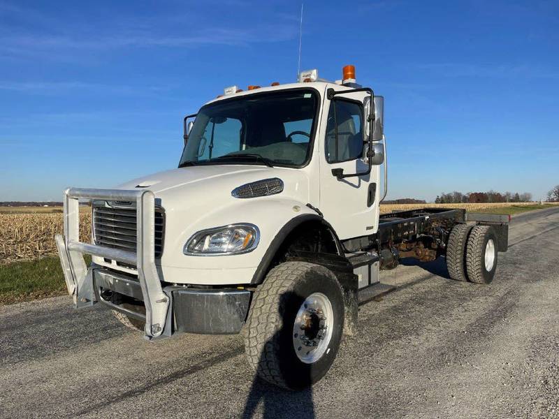 2007 freightliner m2 engine